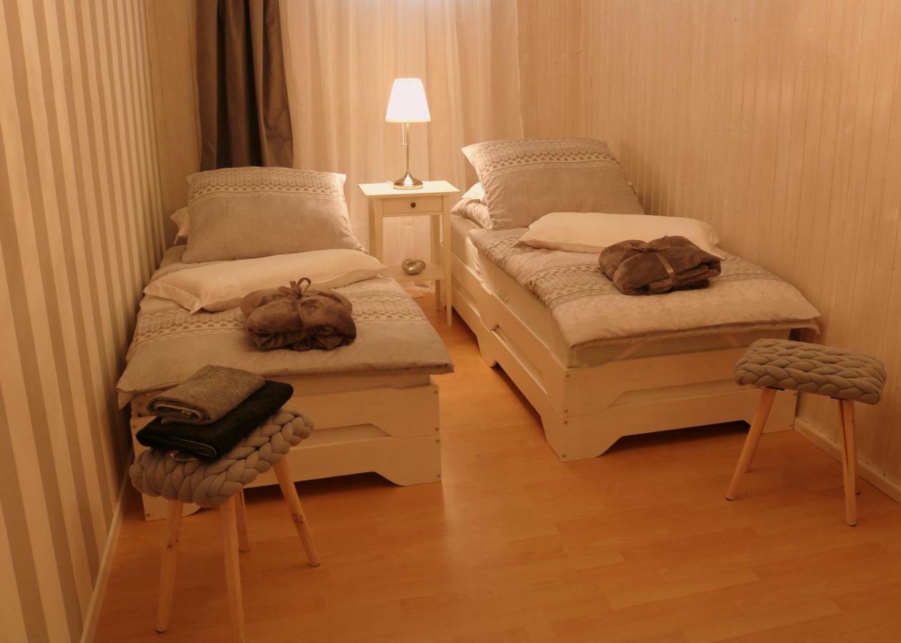 Soutterain - Wohnung Mit Senkgarten Weingarten  المظهر الخارجي الصورة